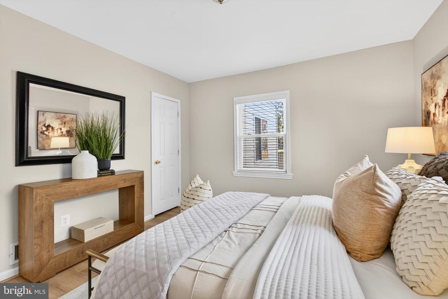 2800 Cameron Road photo 15
