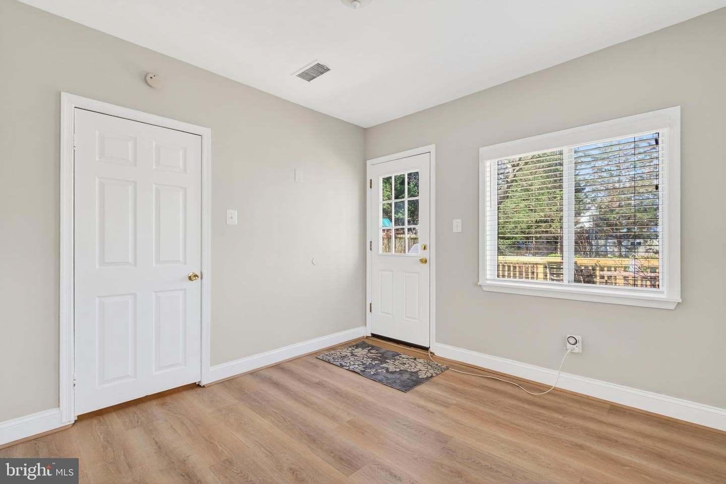 2800 Cameron Road photo 23