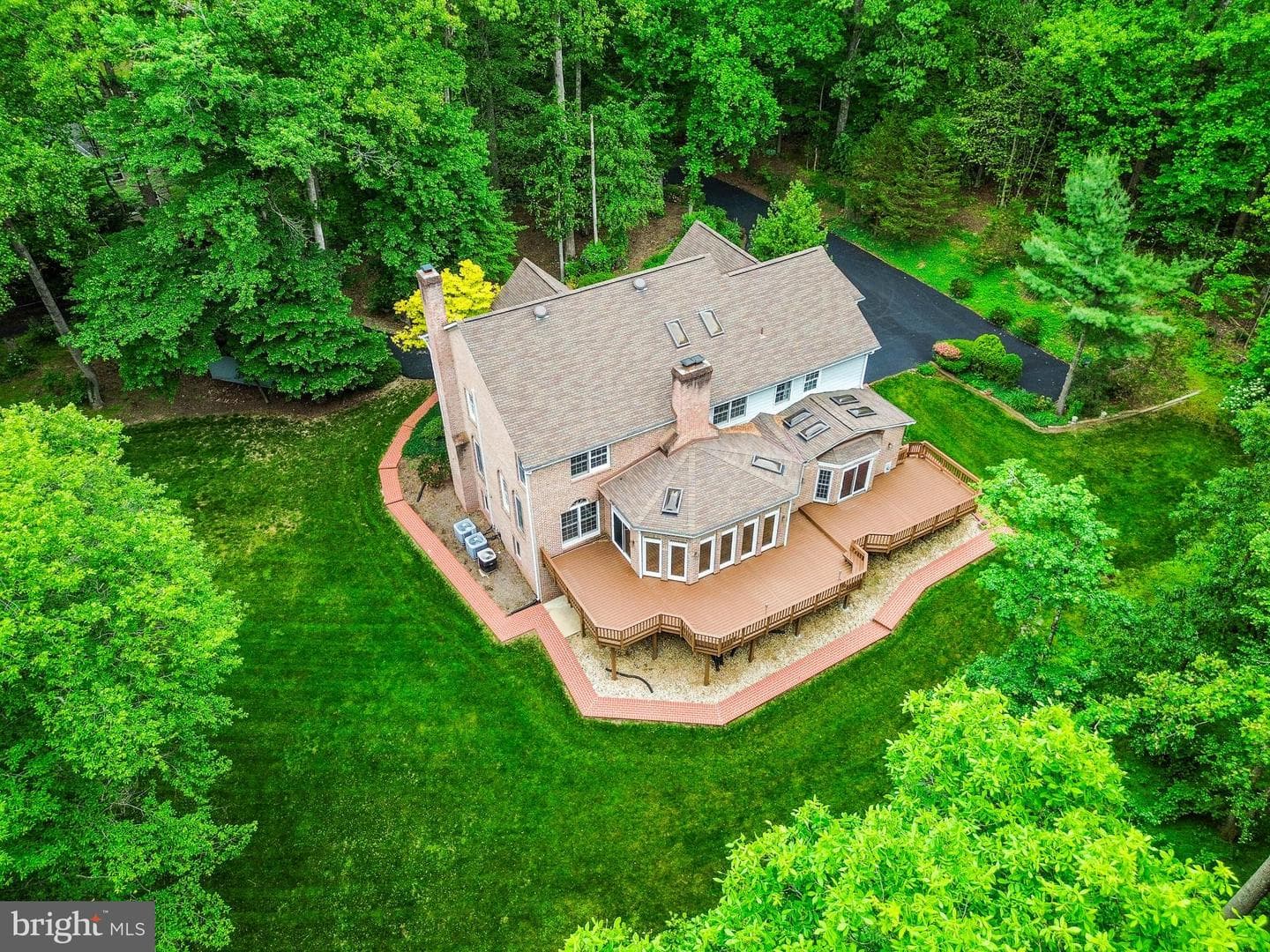 6612 Colchester Road photo 3