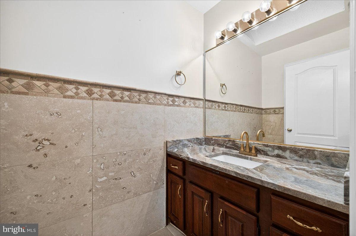 6612 Colchester Road photo 47