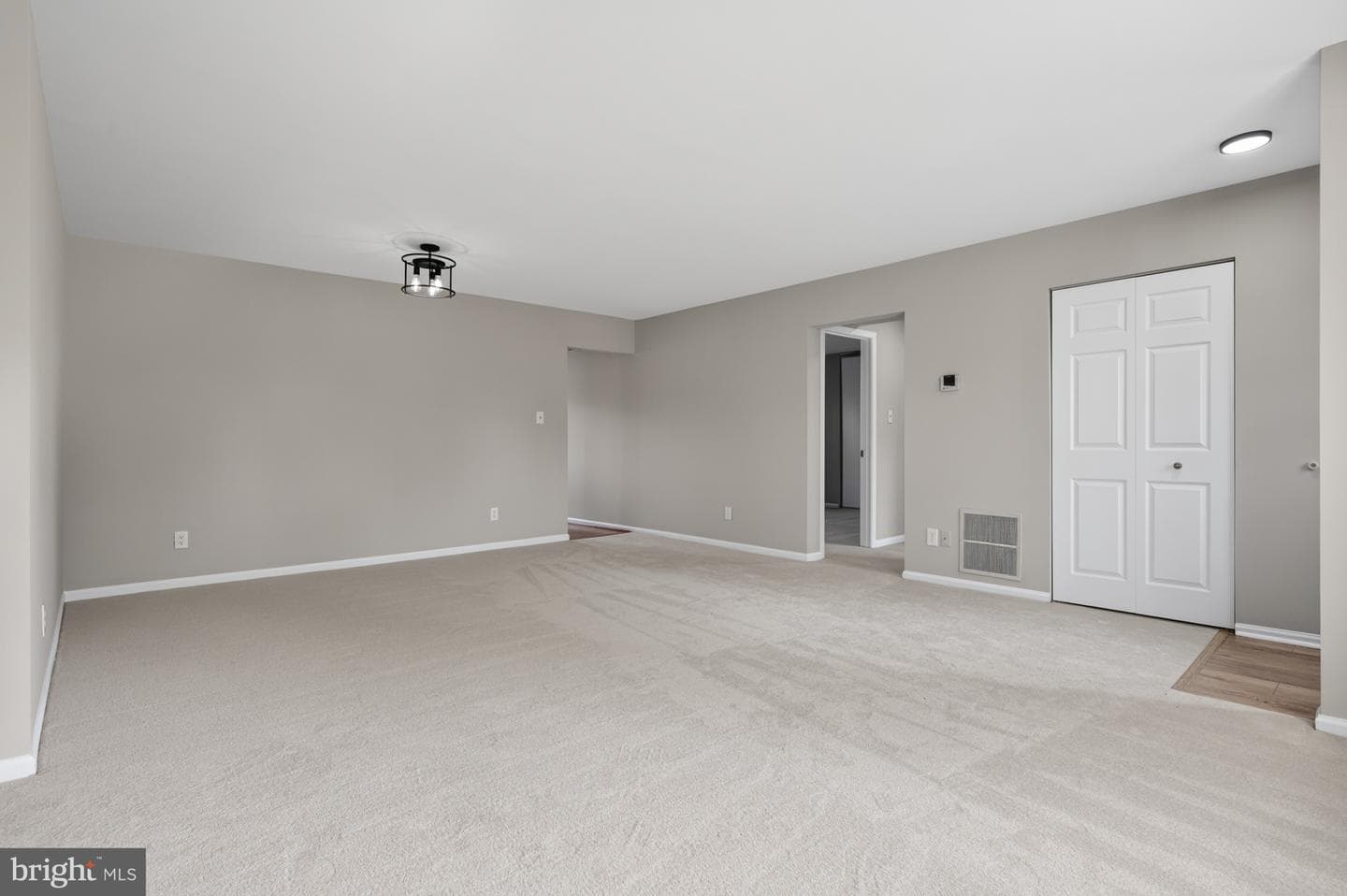 13770 Flowing Brook Court photo 11