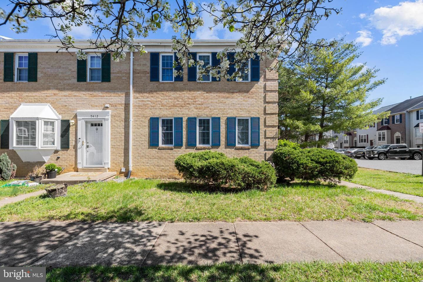 7410 Rhondda Drive