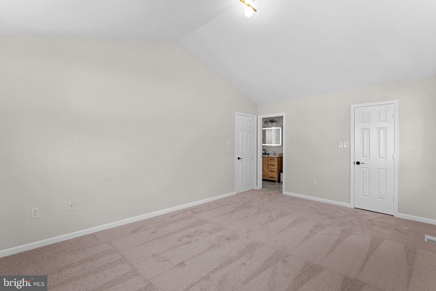8228 Maple Ridge Avenue photo 34