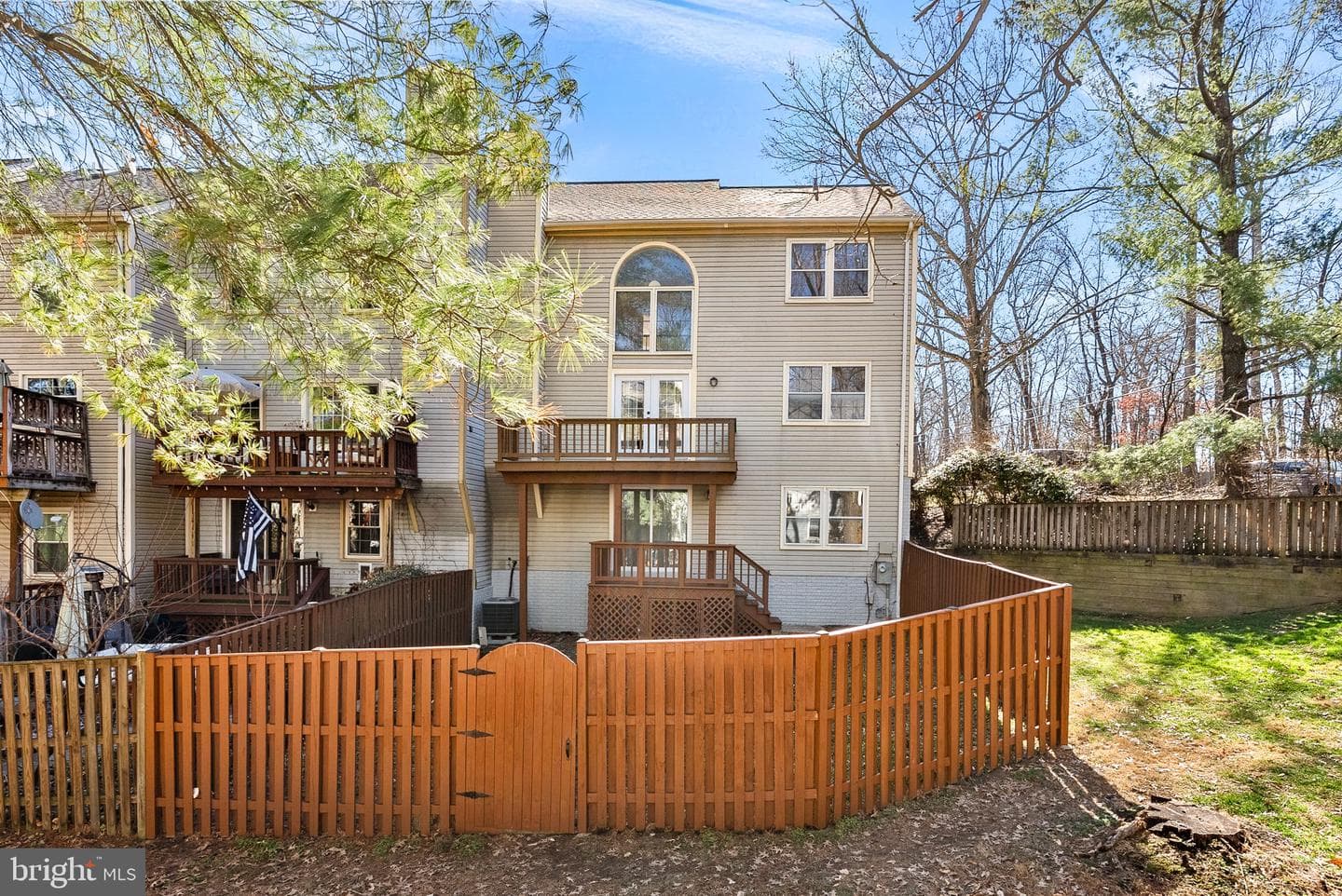 8228 Maple Ridge Avenue photo 59
