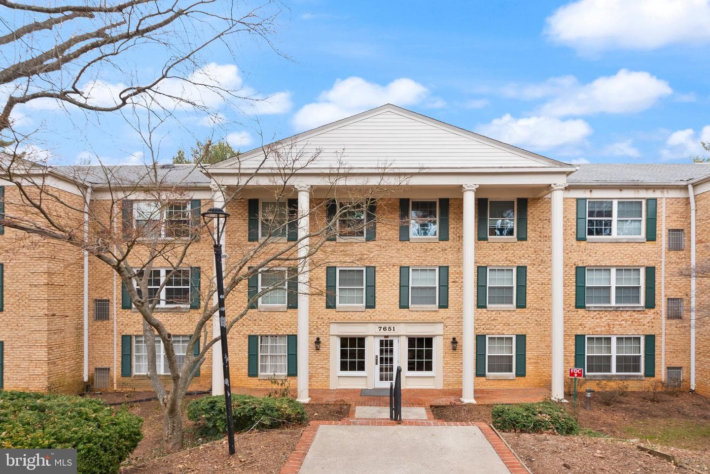 7651 Tremayne Place #211, Mclean