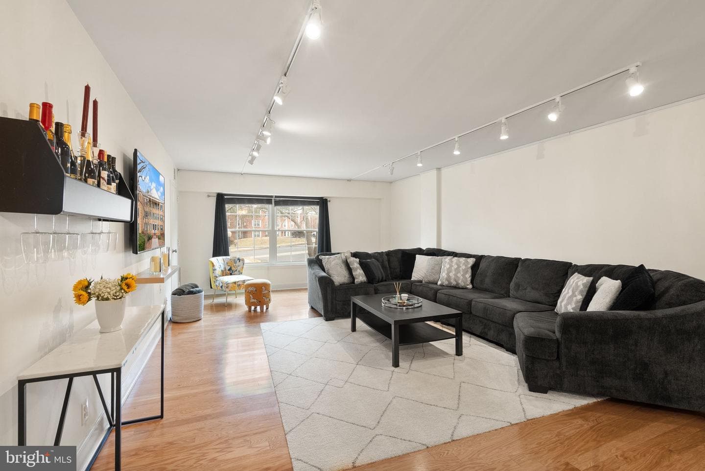 7651 Tremayne Place #211 photo 7