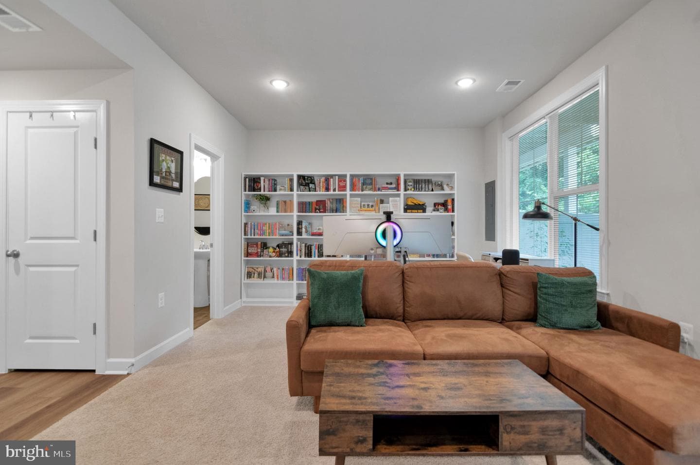 7203 Mountaineer Dr photo 3