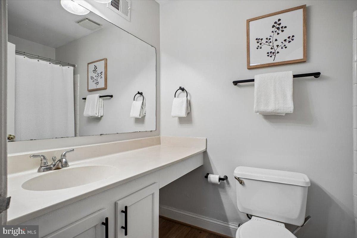 11514 Sunder Court photo 32