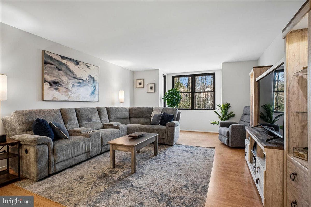11514 Sunder Court photo 5