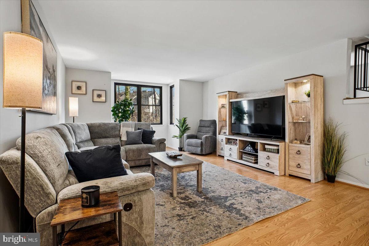 11514 Sunder Court photo 6