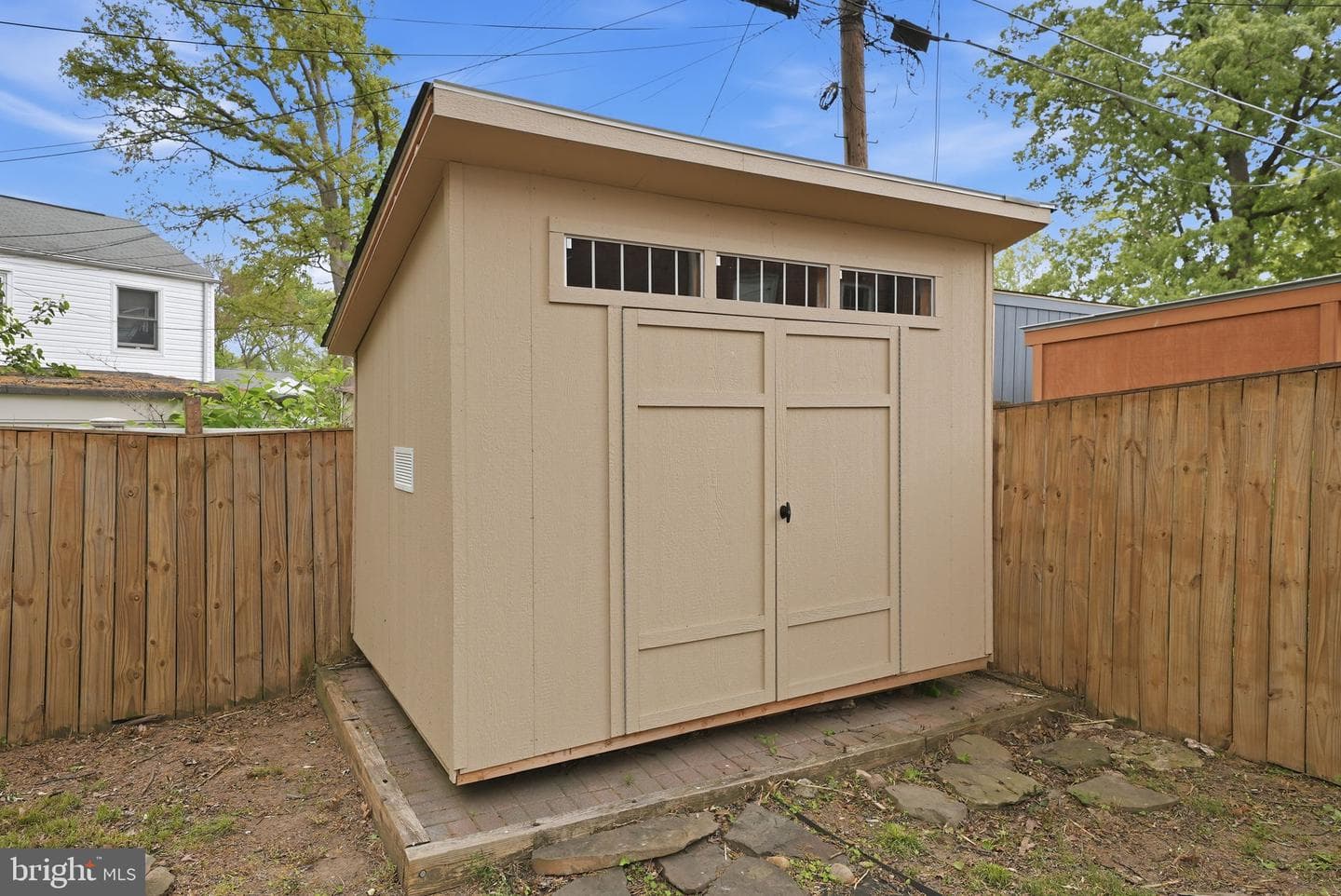 2212 Huntington Avenue photo 37