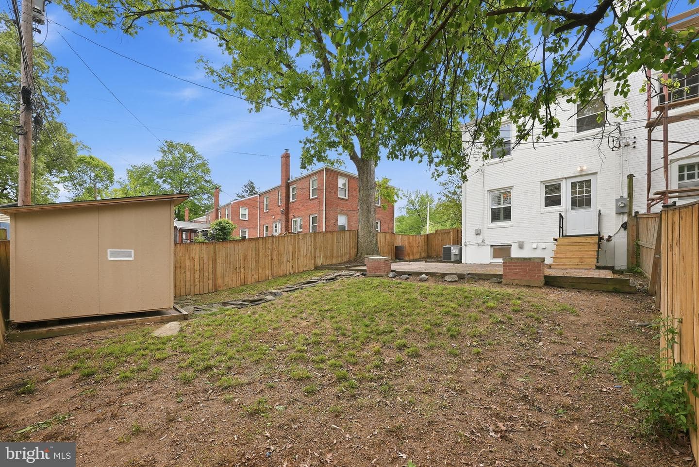 2212 Huntington Avenue photo 39
