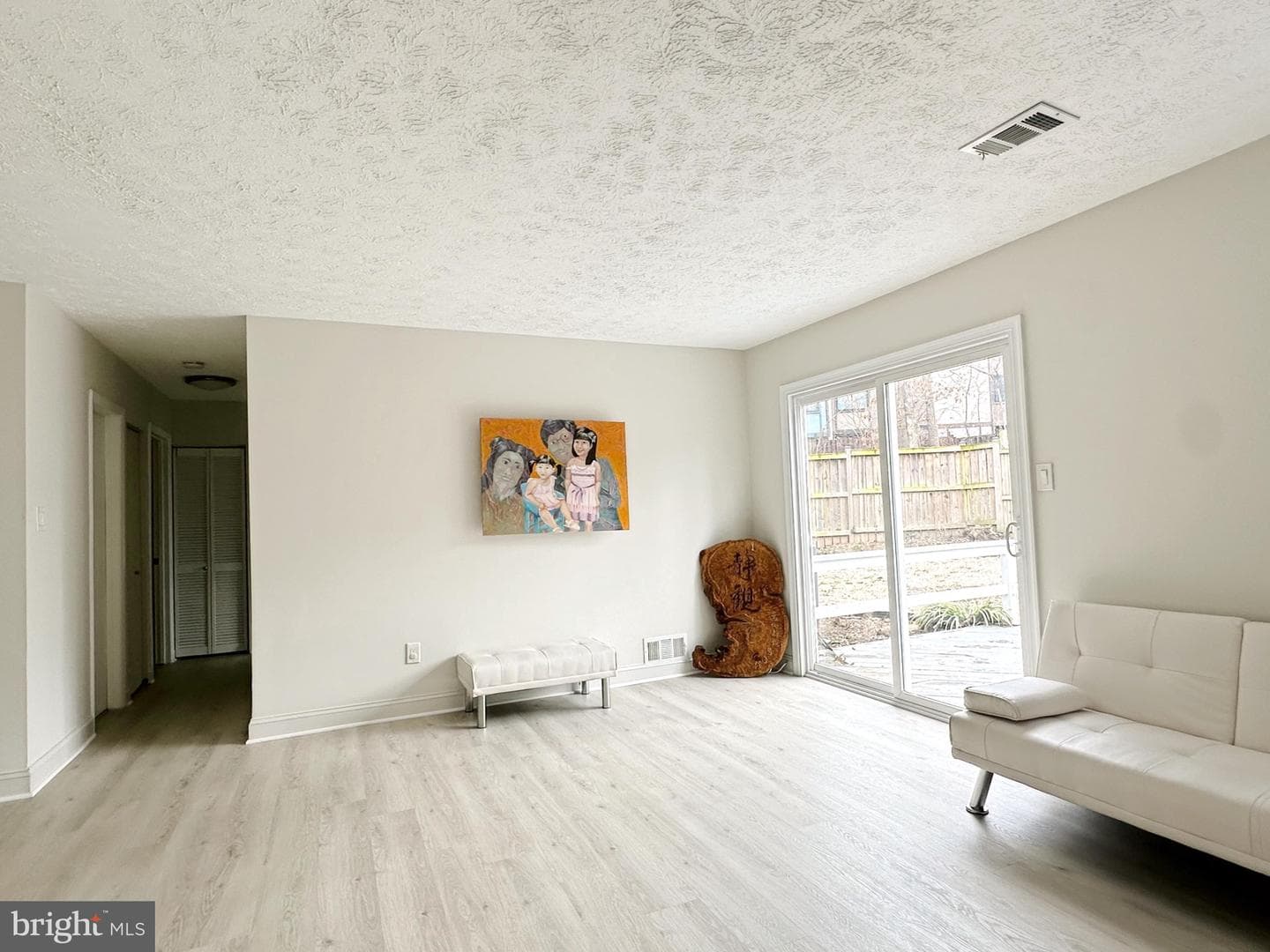 2215 Sanibel Drive photo 8