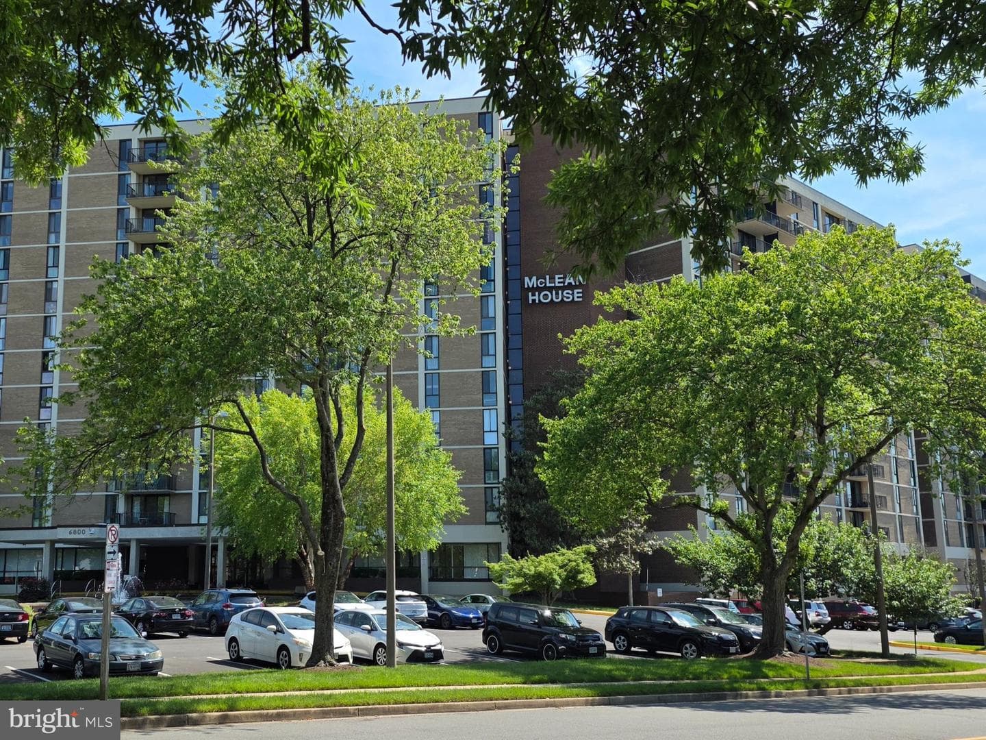6800 Fleetwood Road #601, Mclean
