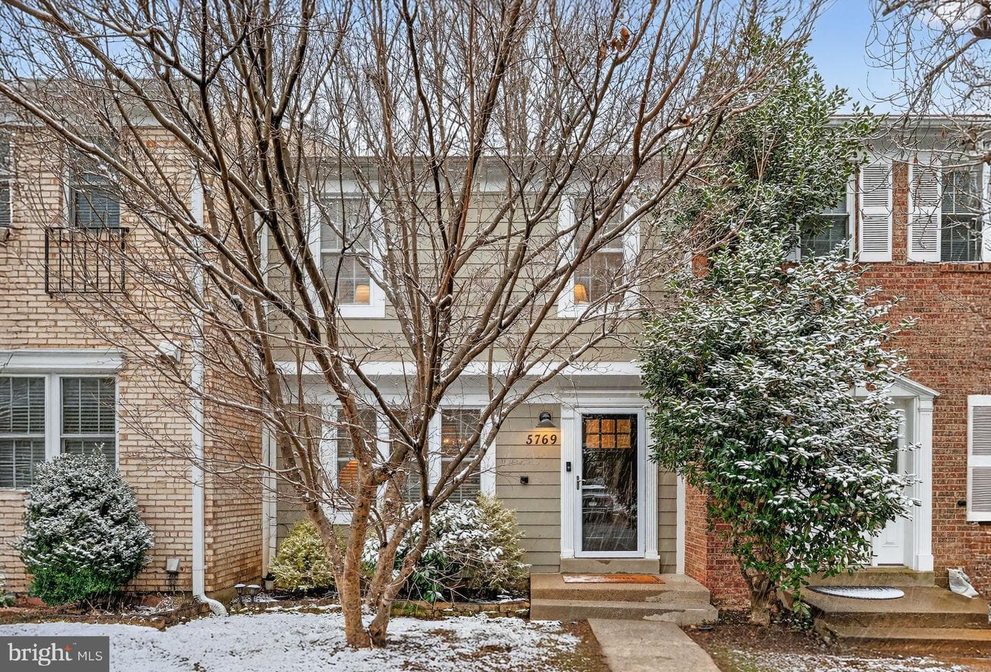 5769 Heritage Hill Drive