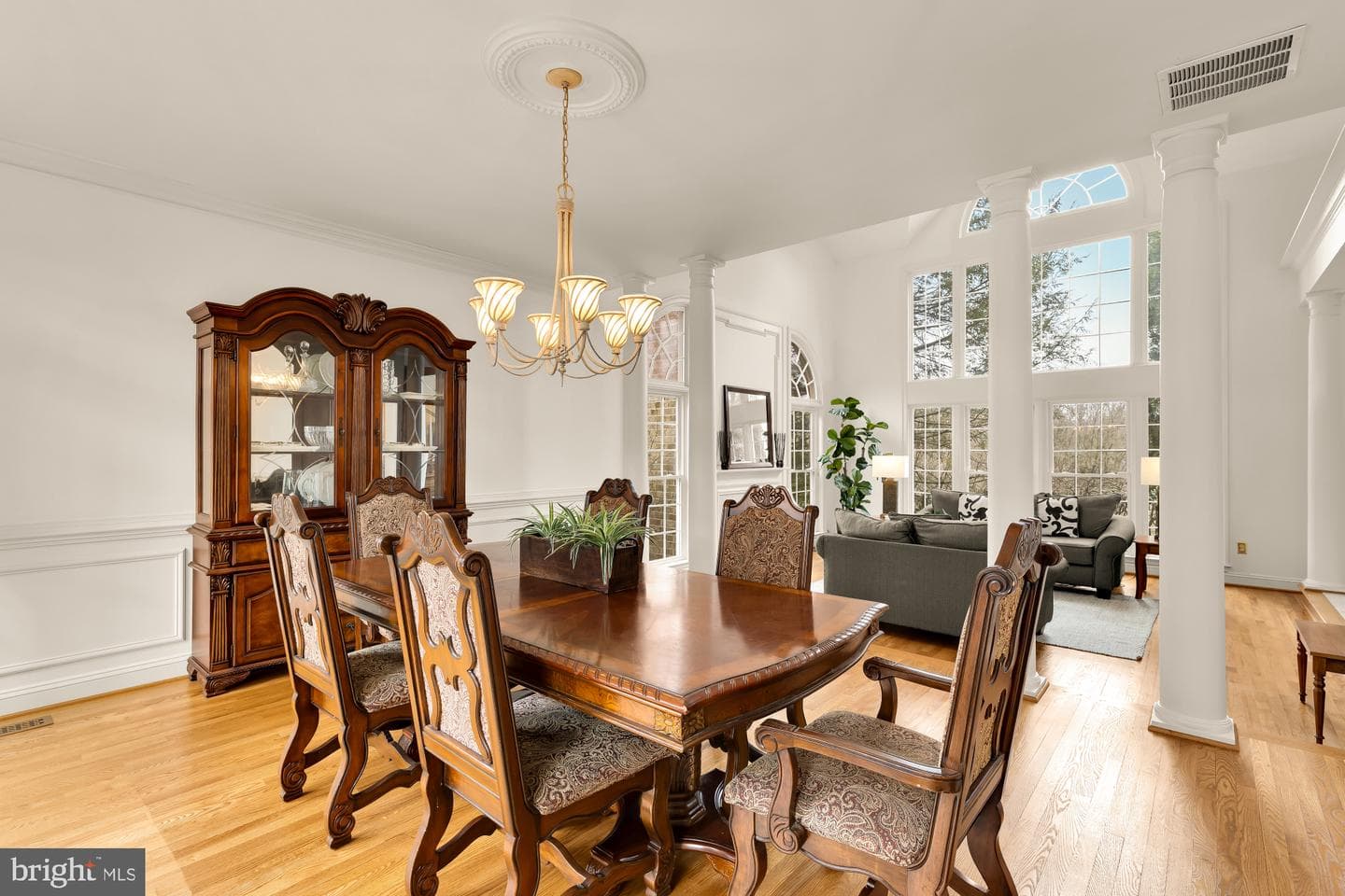 10009 Thompson Ridge Court photo 11