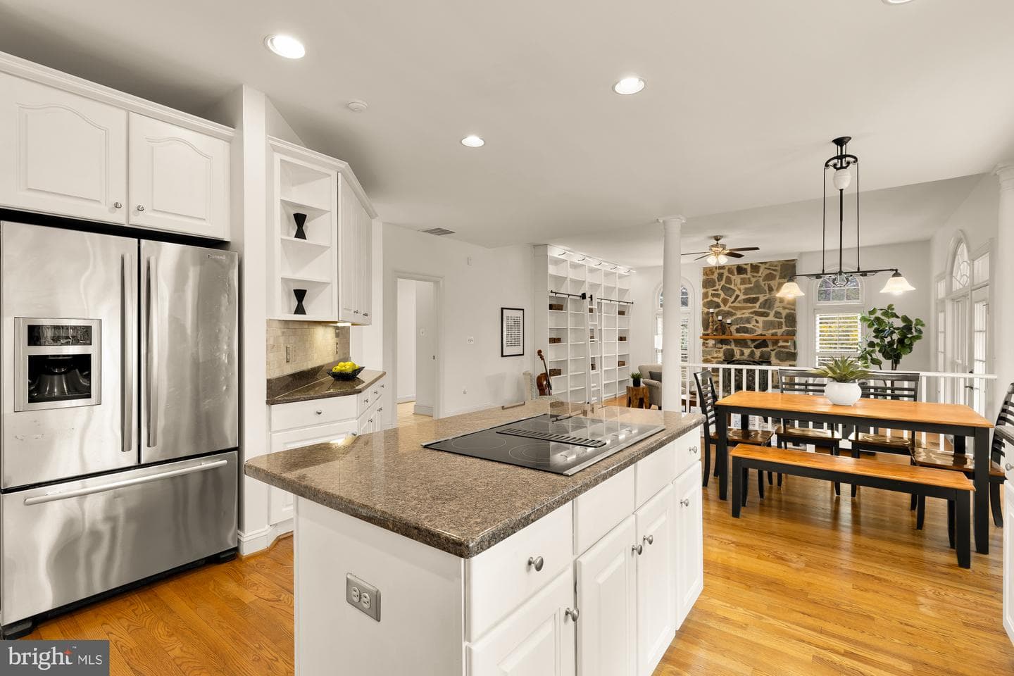 10009 Thompson Ridge Court photo 17