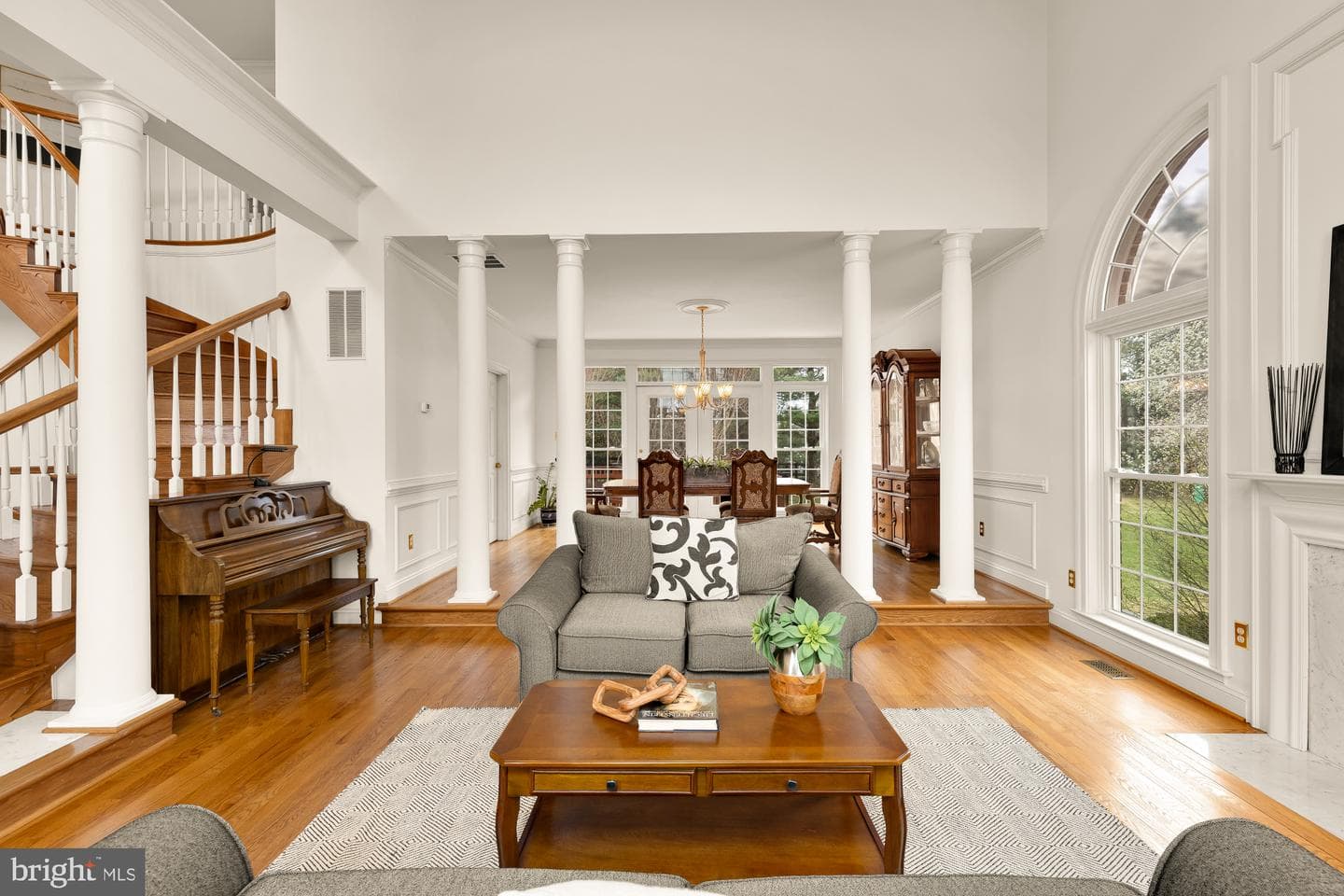 10009 Thompson Ridge Court photo 8