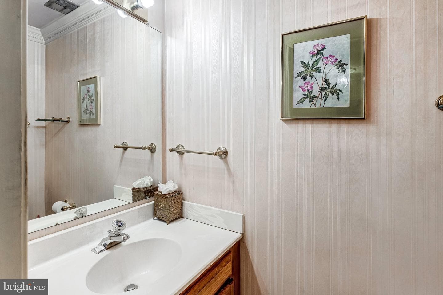 6211 Guilford Drive photo 23