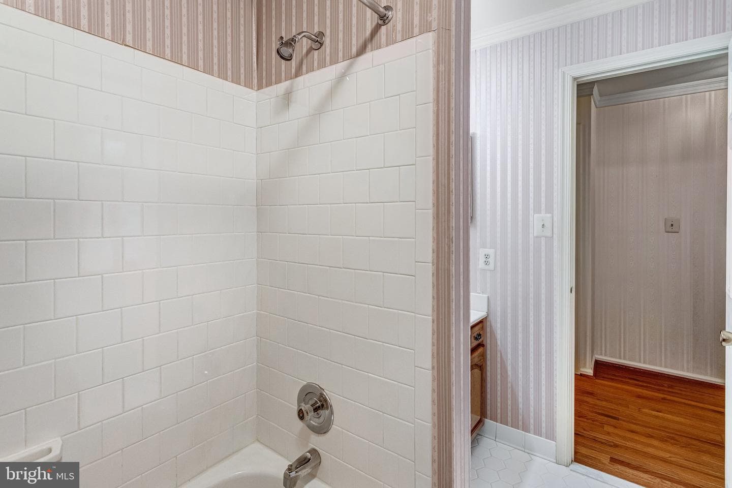 6211 Guilford Drive photo 36