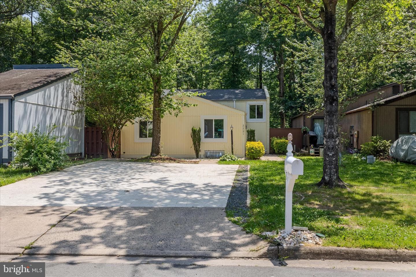 2231 Sanibel Drive, Reston