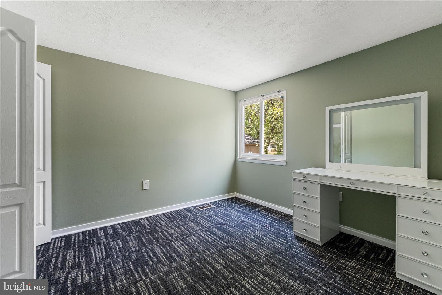 2231 Sanibel Drive photo 20