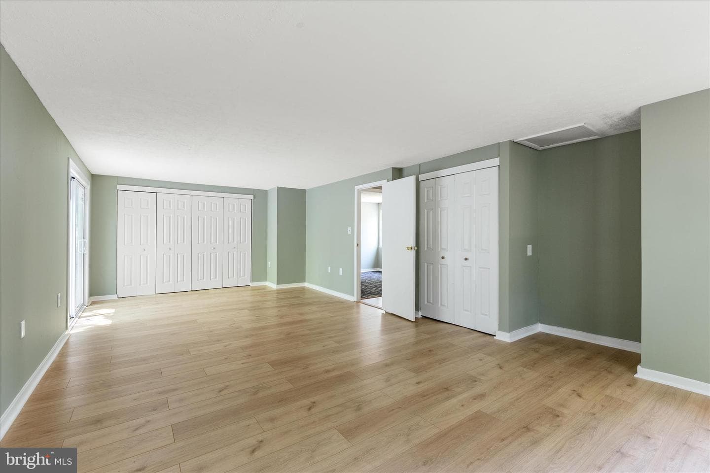 2231 Sanibel Drive photo 22