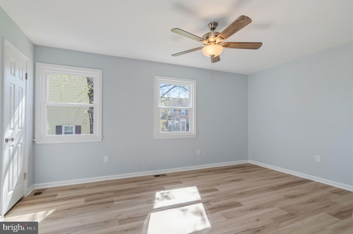 412 Magnolia Court photo 22