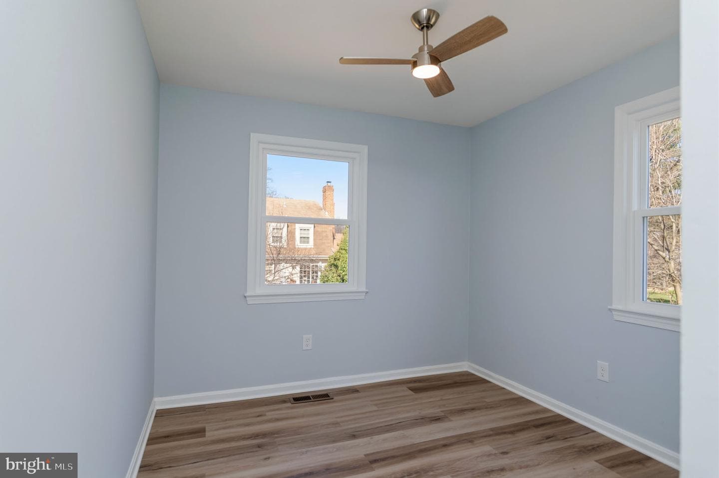 412 Magnolia Court photo 31