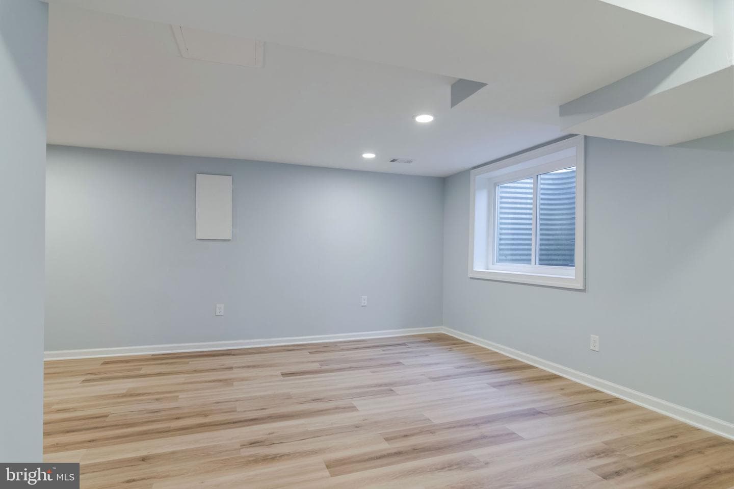 412 Magnolia Court photo 37