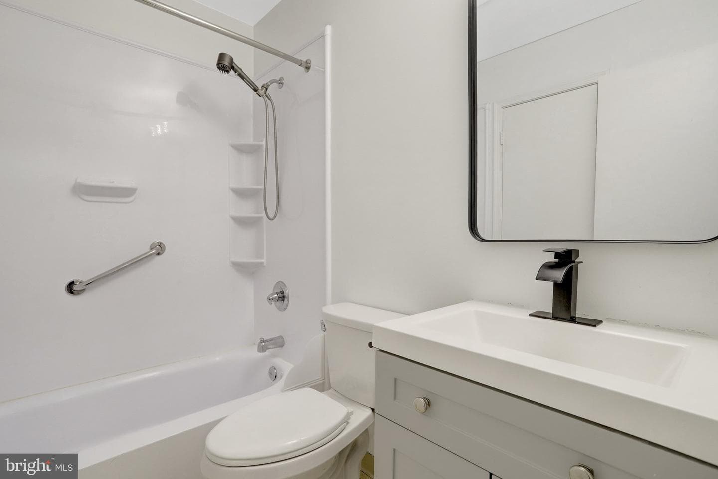 5840 Burke Manor Court photo 18
