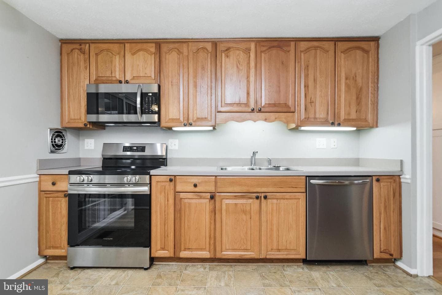 2806 Logway Road photo 9