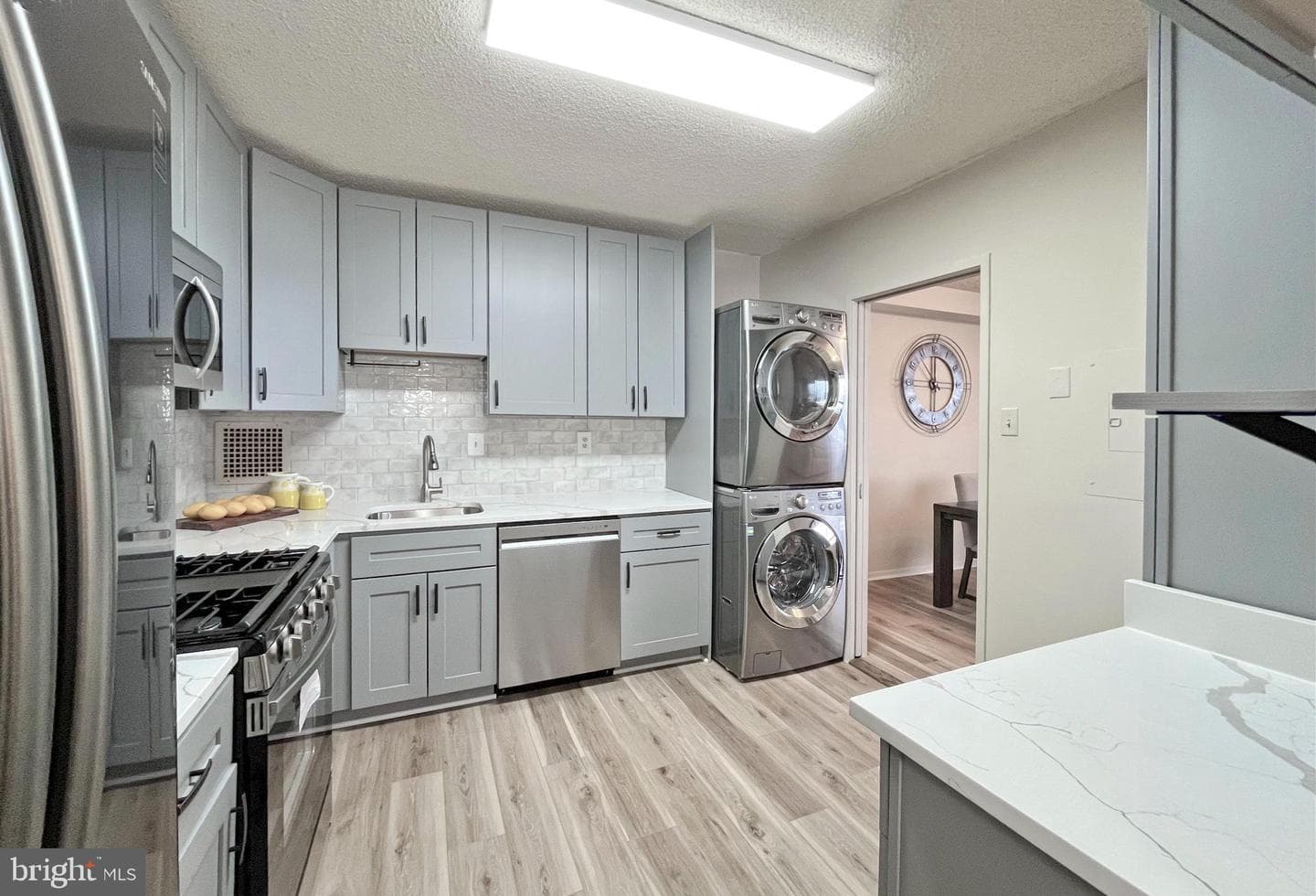 3705 S George Mason Drive #1811s photo 13