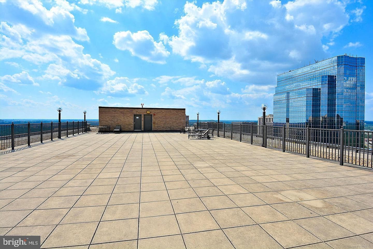 3705 S George Mason Drive #1811s photo 37