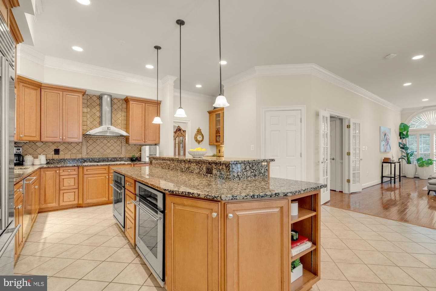 6238 Linway Terrace photo 15
