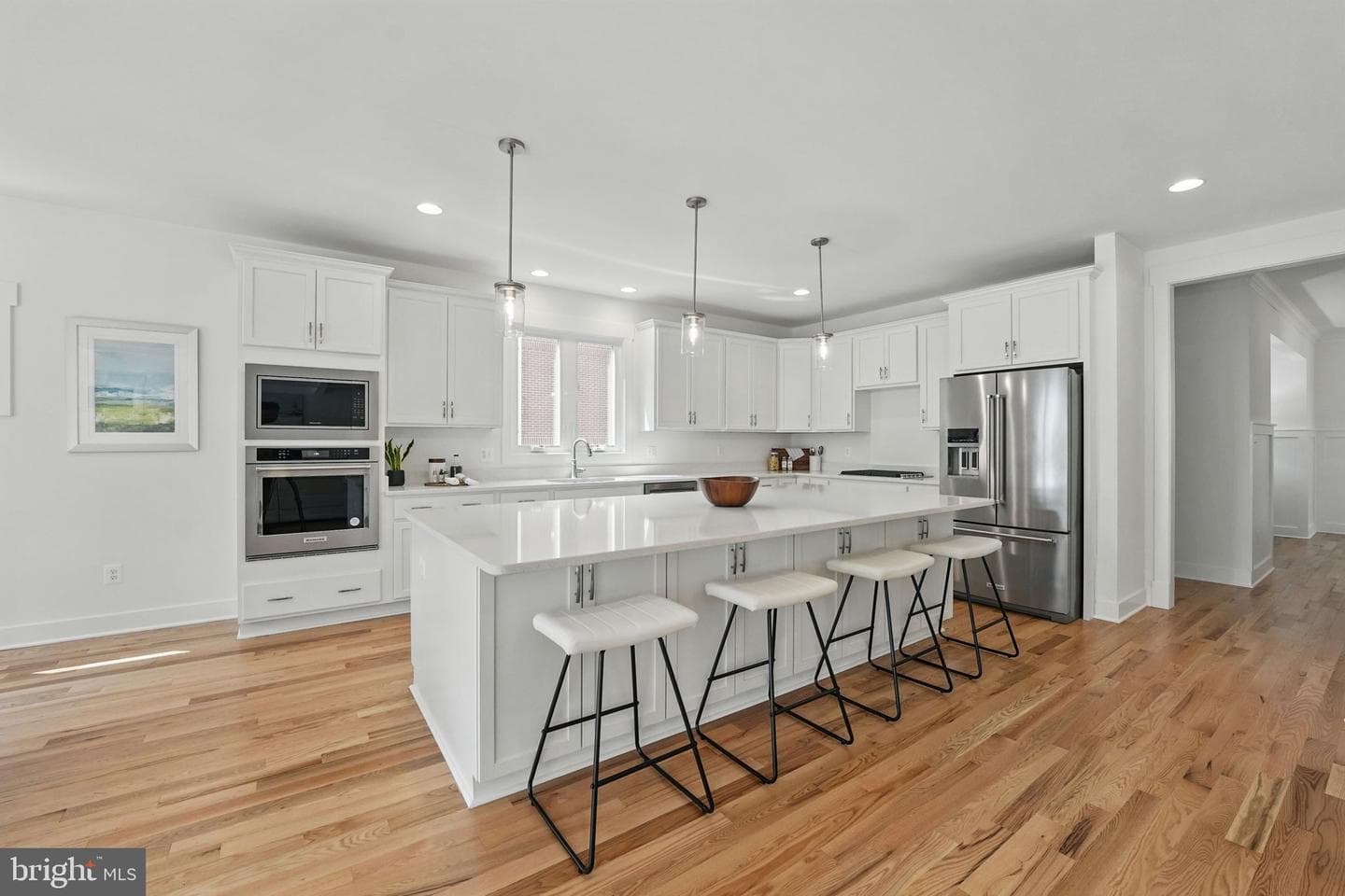 3857 Pinewood Terrace photo 8