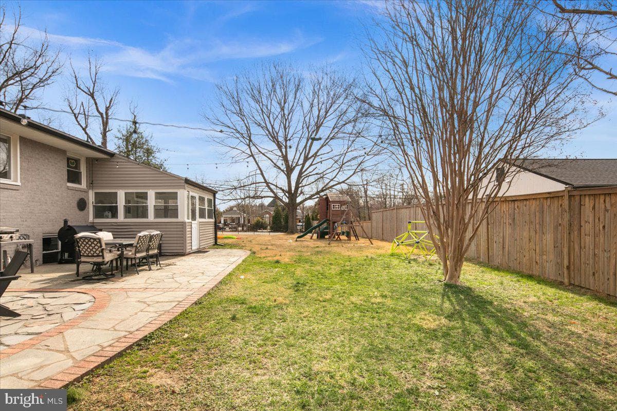 8912 Dogue Drive photo 45