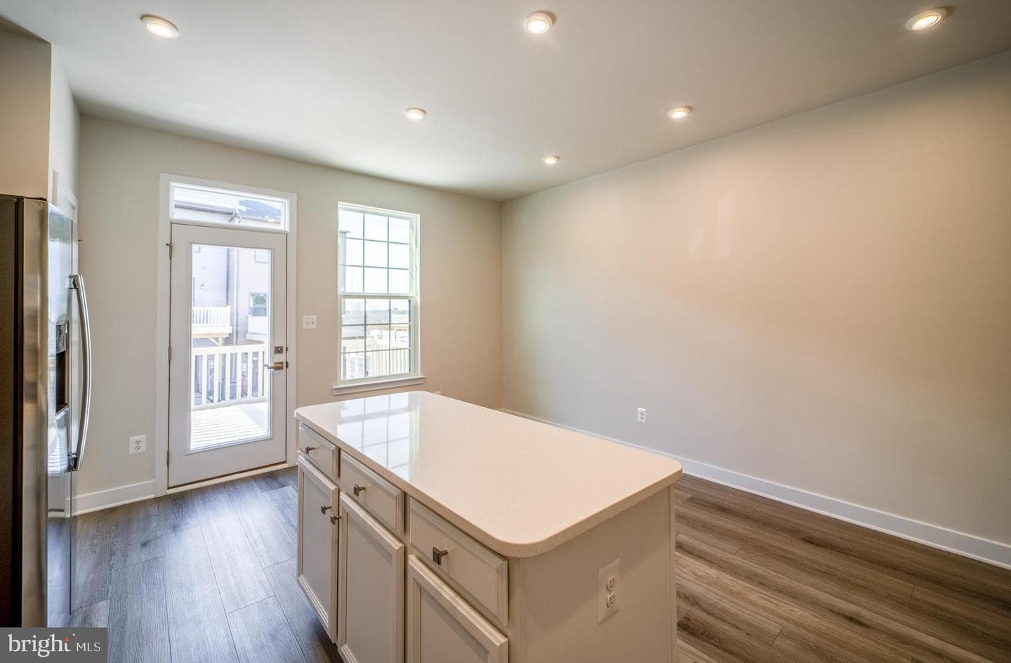 14062 Sunrise Valley Drive photo 6