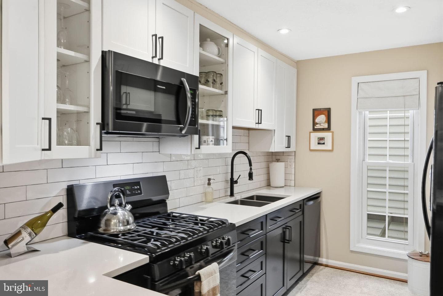 10024 Oakton Terrace Road photo 13
