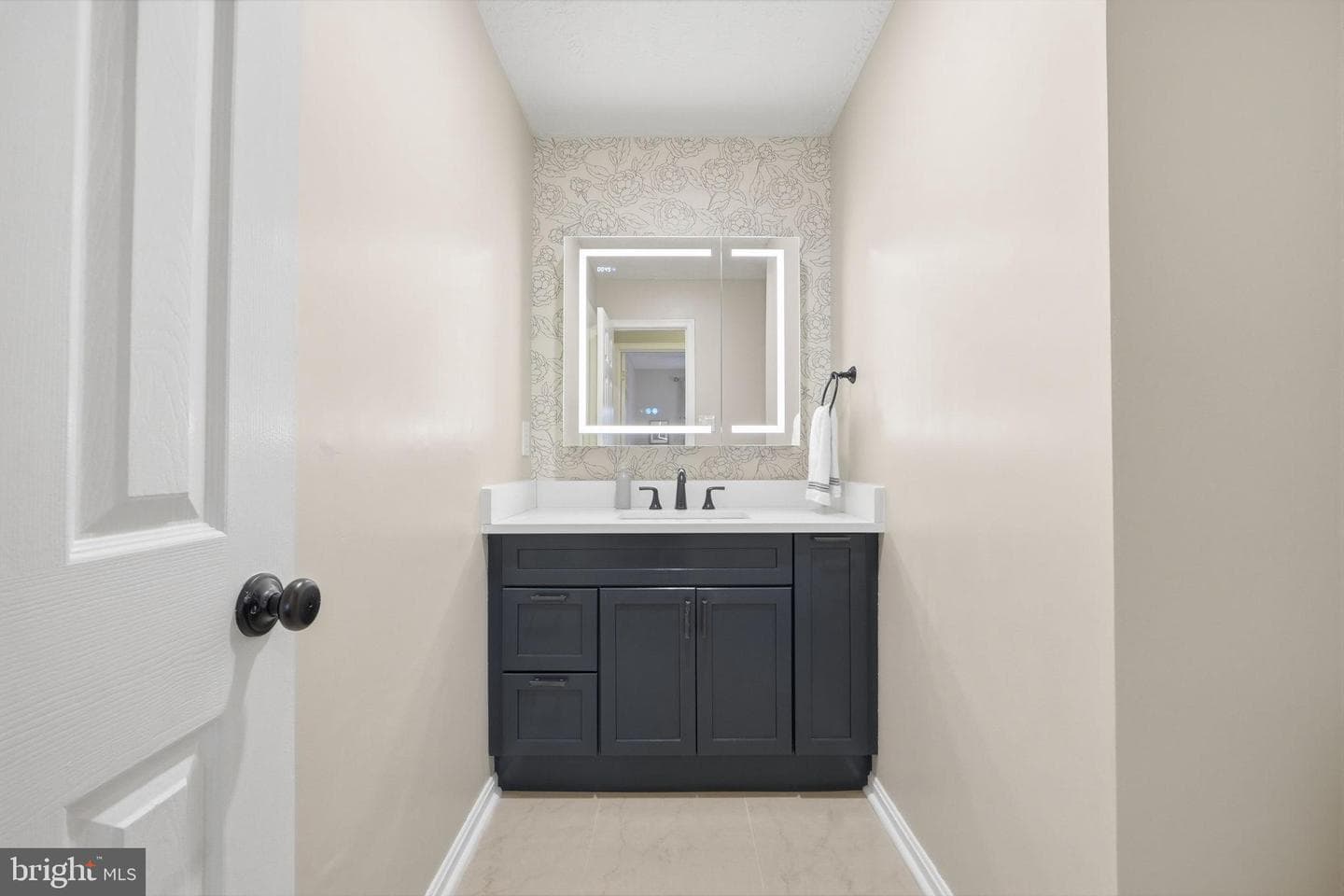 10024 Oakton Terrace Road photo 18
