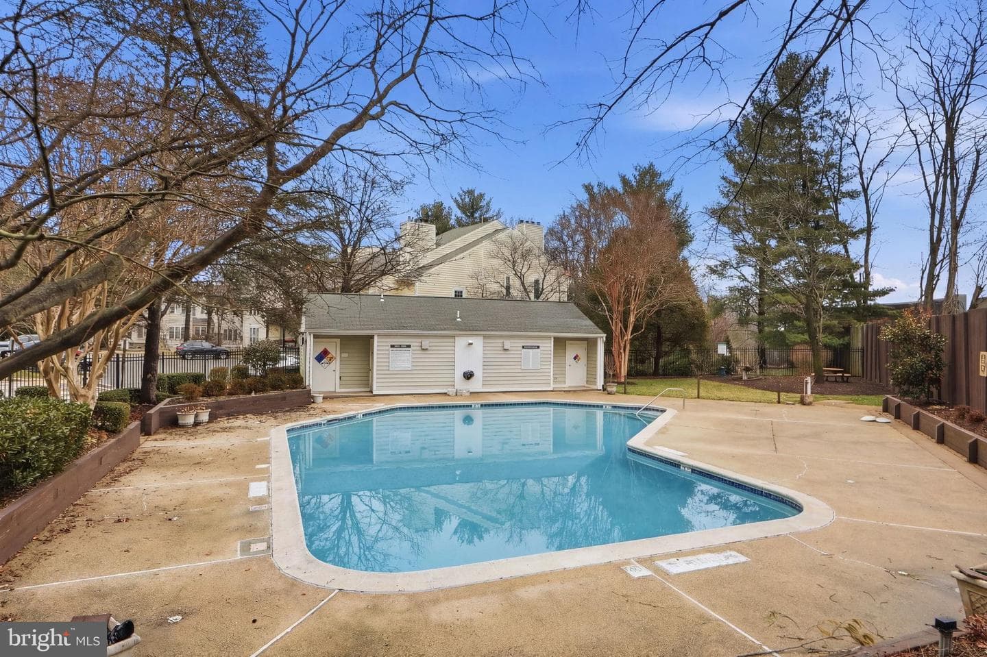 10024 Oakton Terrace Road photo 24