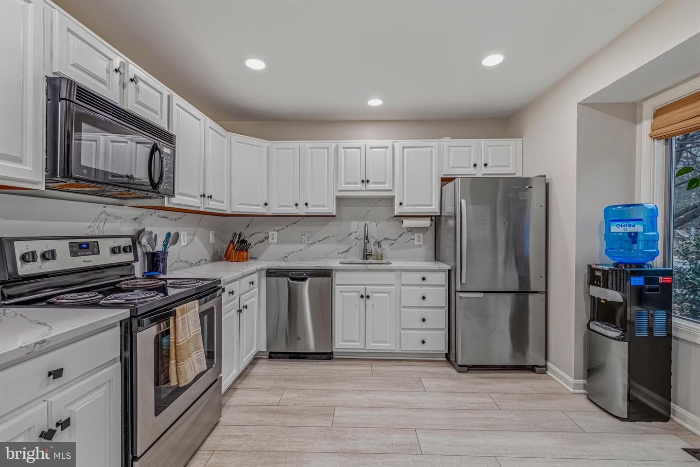 12541 N Lake Court photo 5
