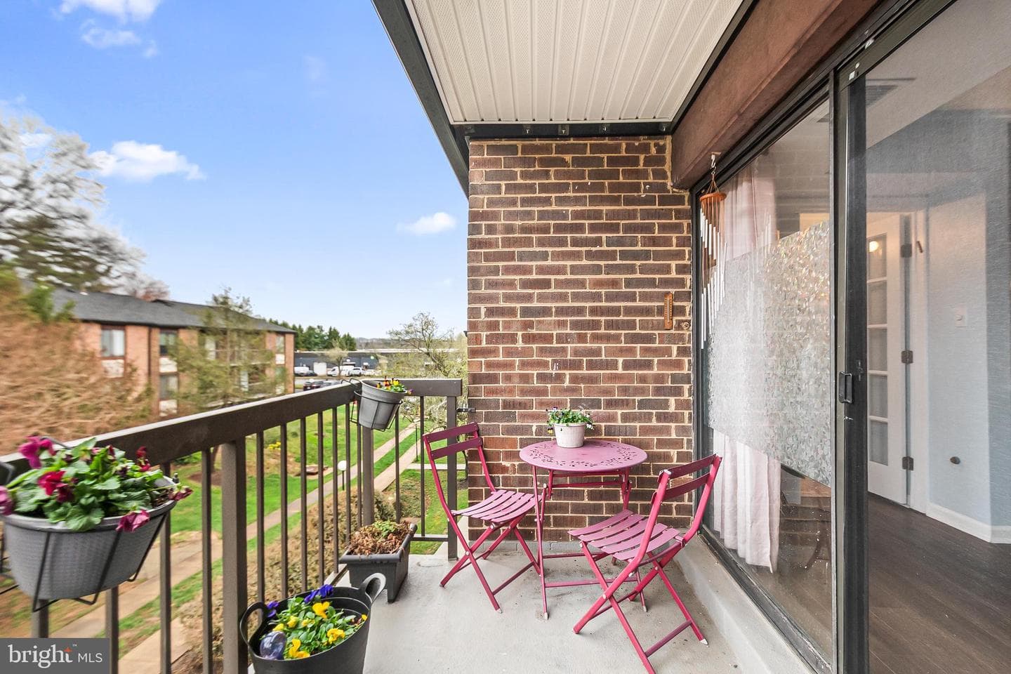 9704 Kingsbridge Drive #304 photo 5