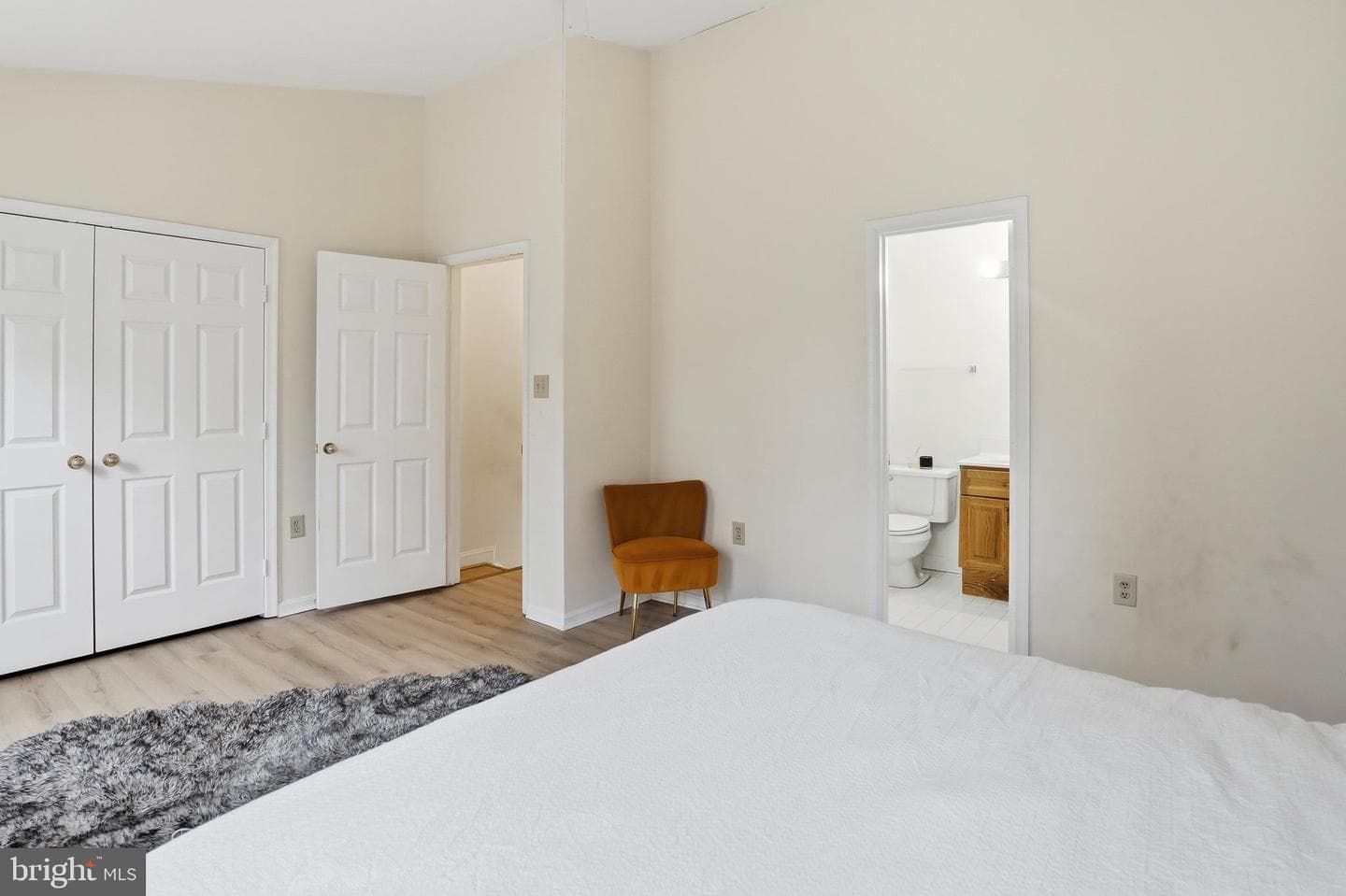 6524 Milva Lane photo 32