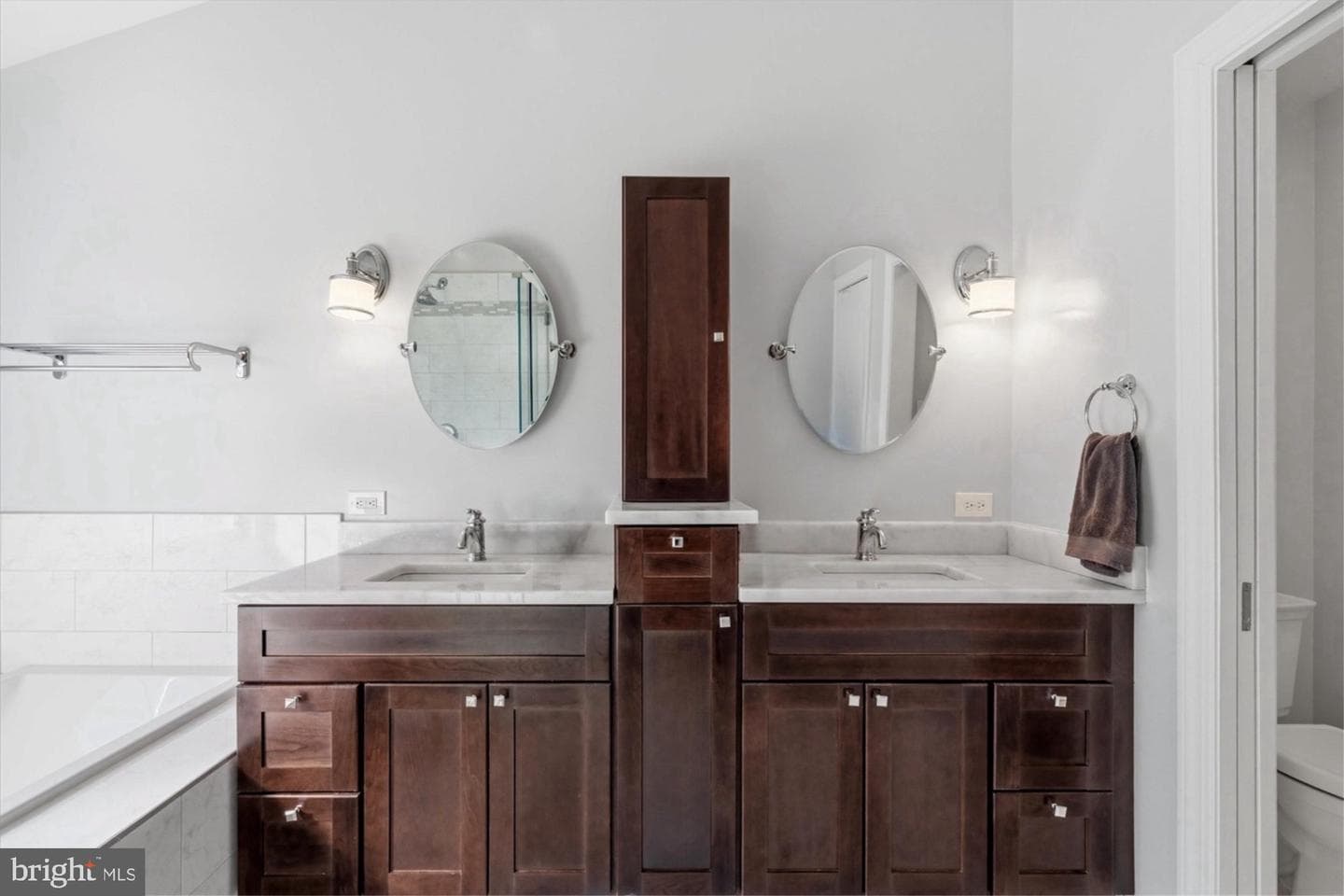 3818 Elmwood Towne Way photo 20