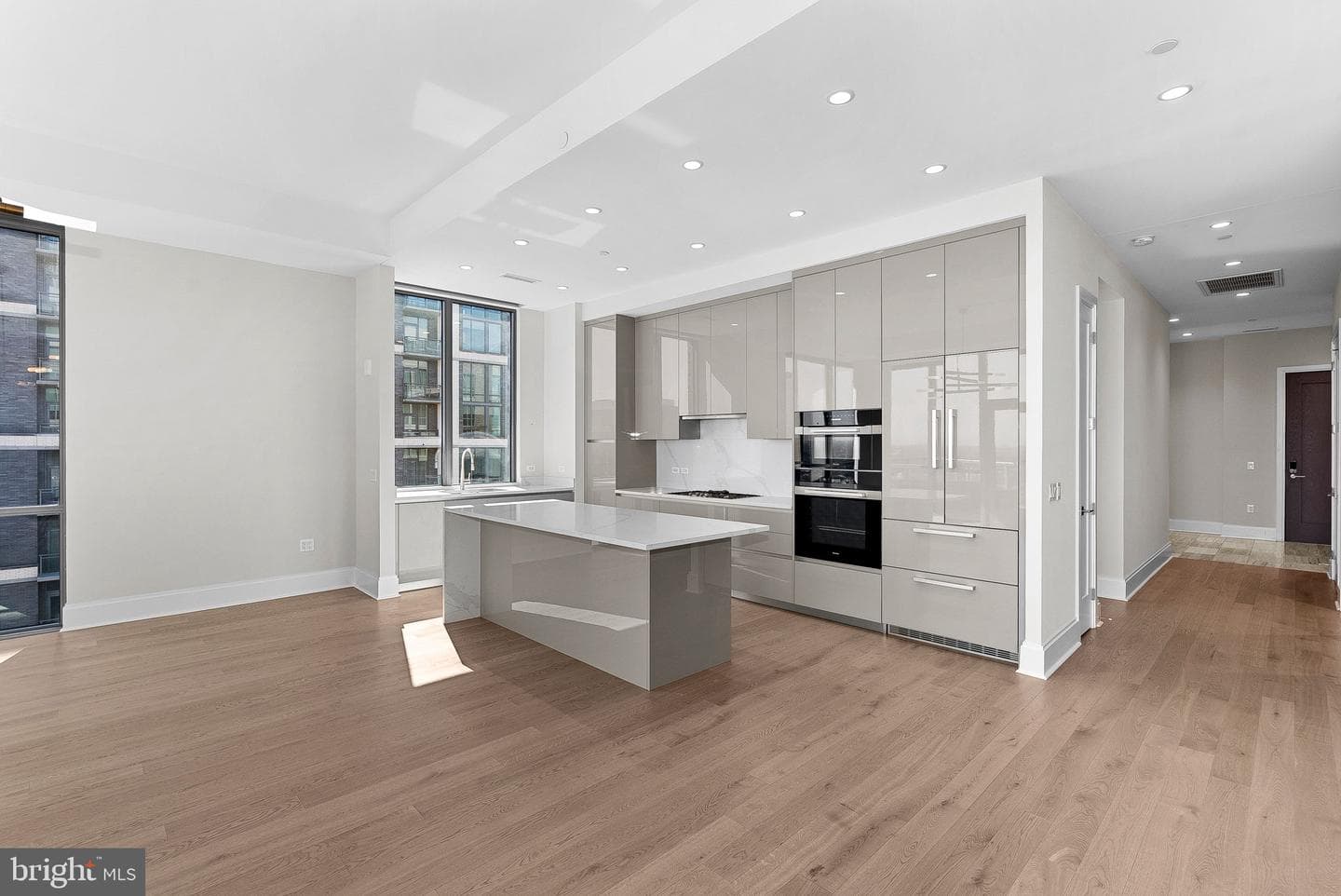 7887 Jones Branch Drive #1701 photo 11