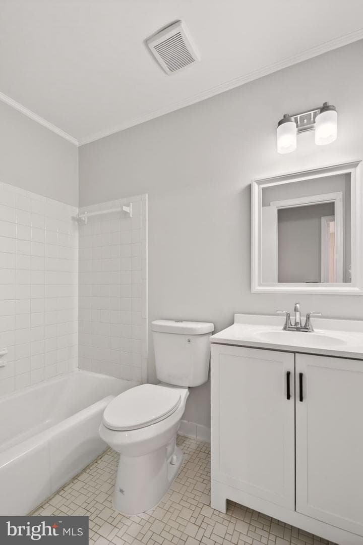 8219 Doctor Craik Court photo 35