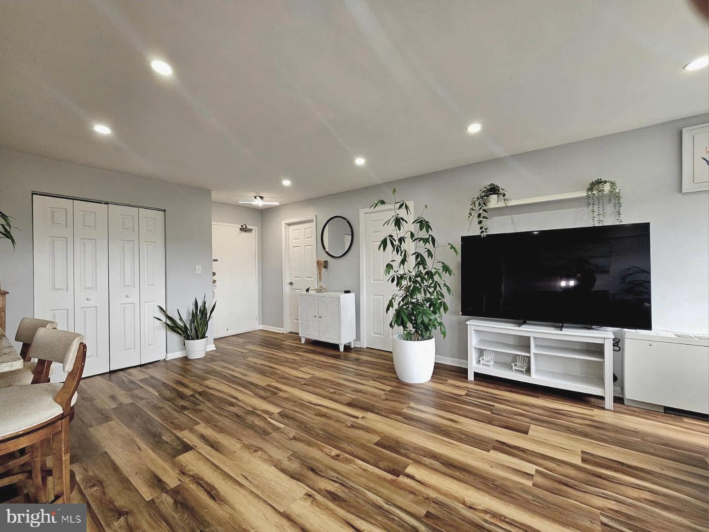 6641 Wakefield Drive #712, Alexandria