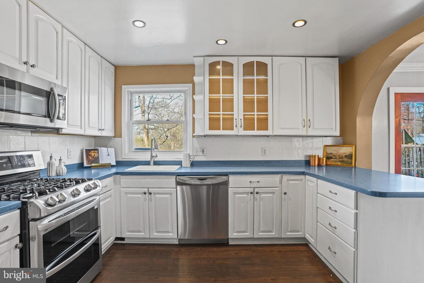 6708 Portree Court photo 4