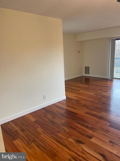 8340 Greensboro Drive #402 photo 27